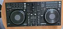 NUMARK Mixtrack Platinum FX