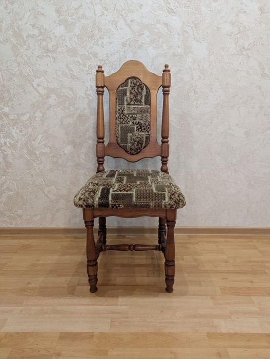 Комплект обідніх стільців 6 шт ,дерево