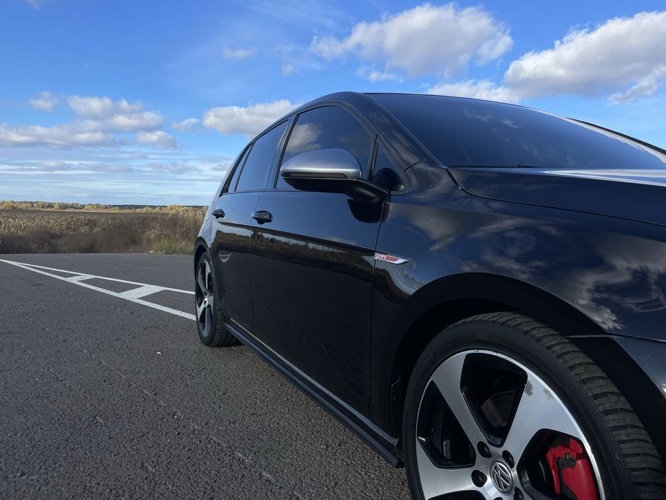 Volkswagen Golf 7 GTI