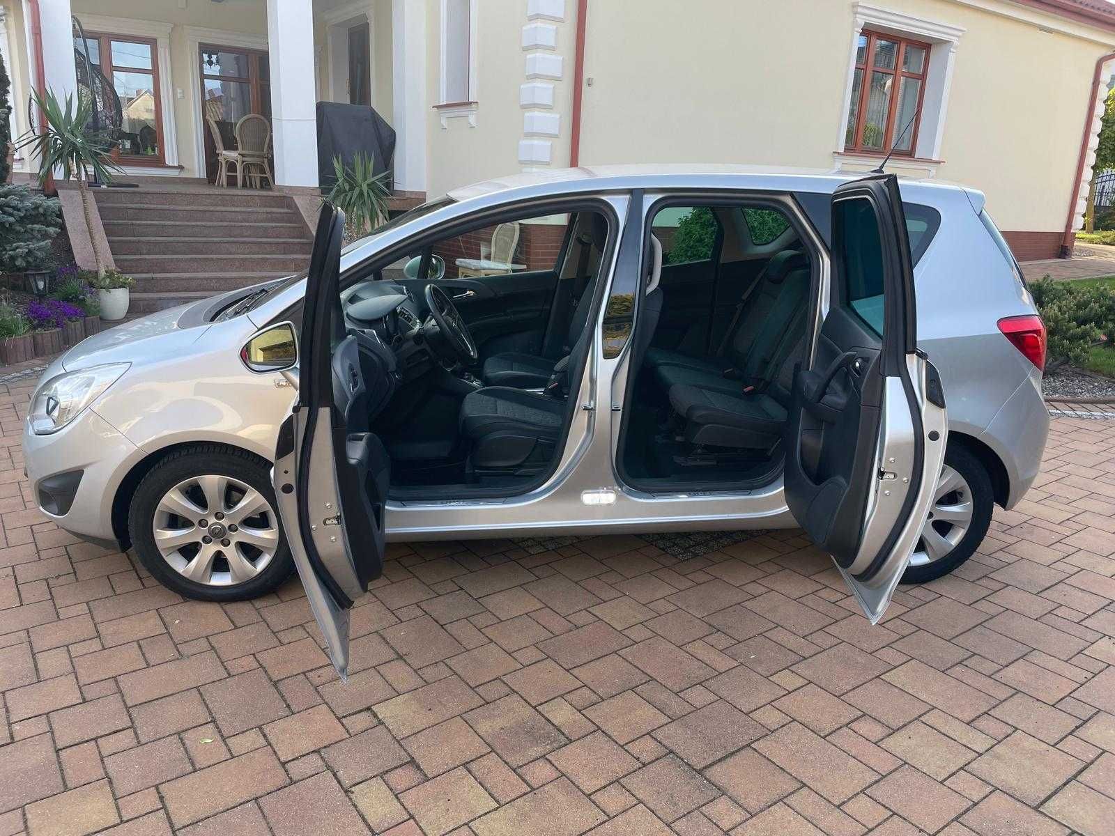 Opel Meriva B**2013r**1.4T 120KM**Klimatyzacja**Czujniki parkowania**