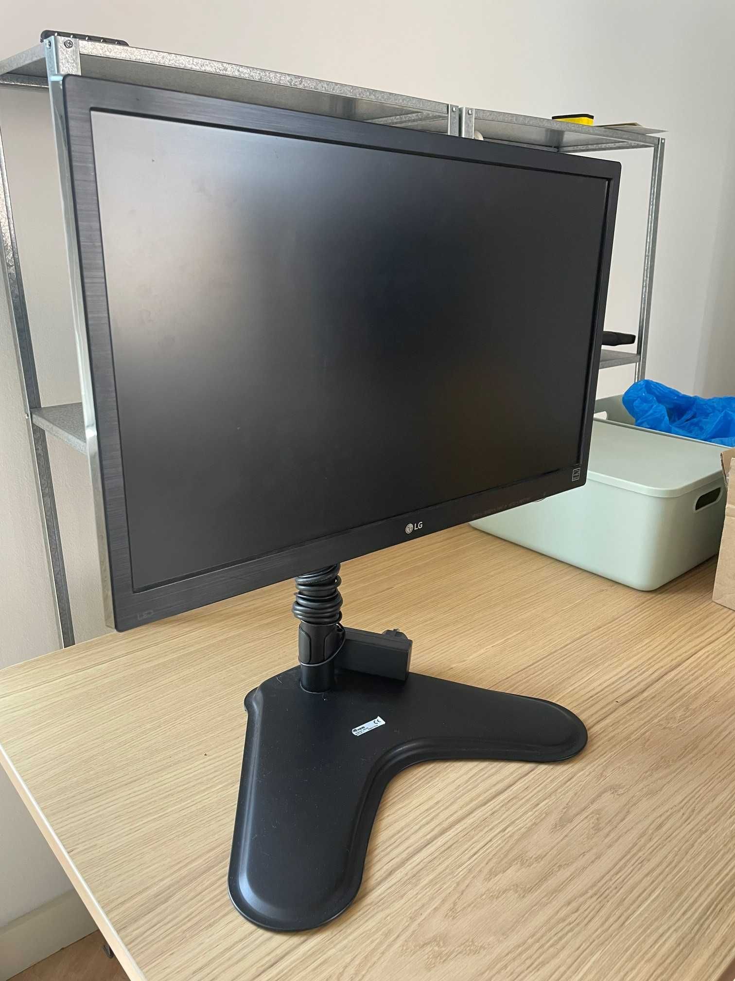 Monitor LG 22" Full HD LED Monitor
