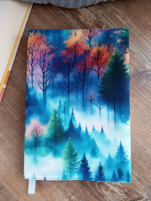 Otulacz na książki. Etui. Okładka.