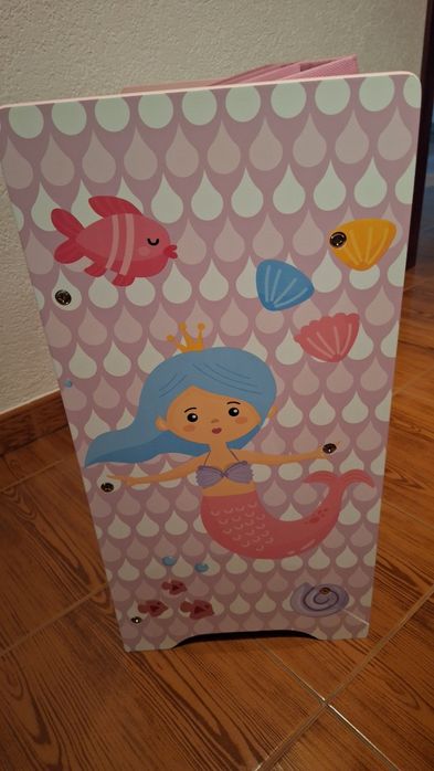 Estante cestos brinquedos criança menina sereia