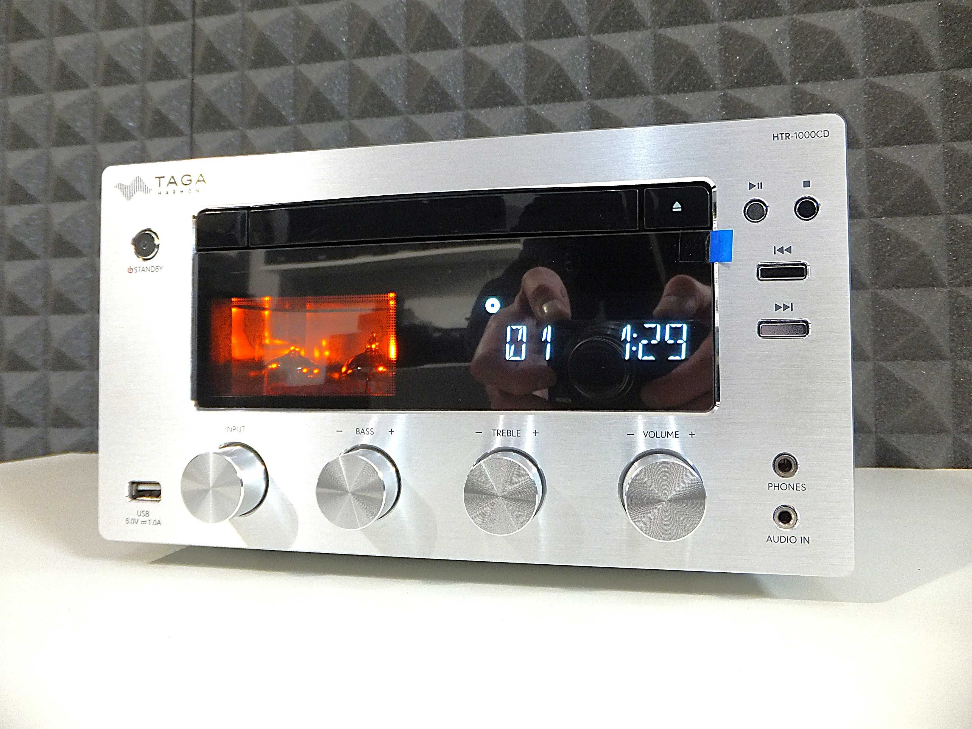 Amplituner 2.1 z odtwarzaczem cd TAGA HARMONY HTR-1000CD V.3 / OKAZJA!