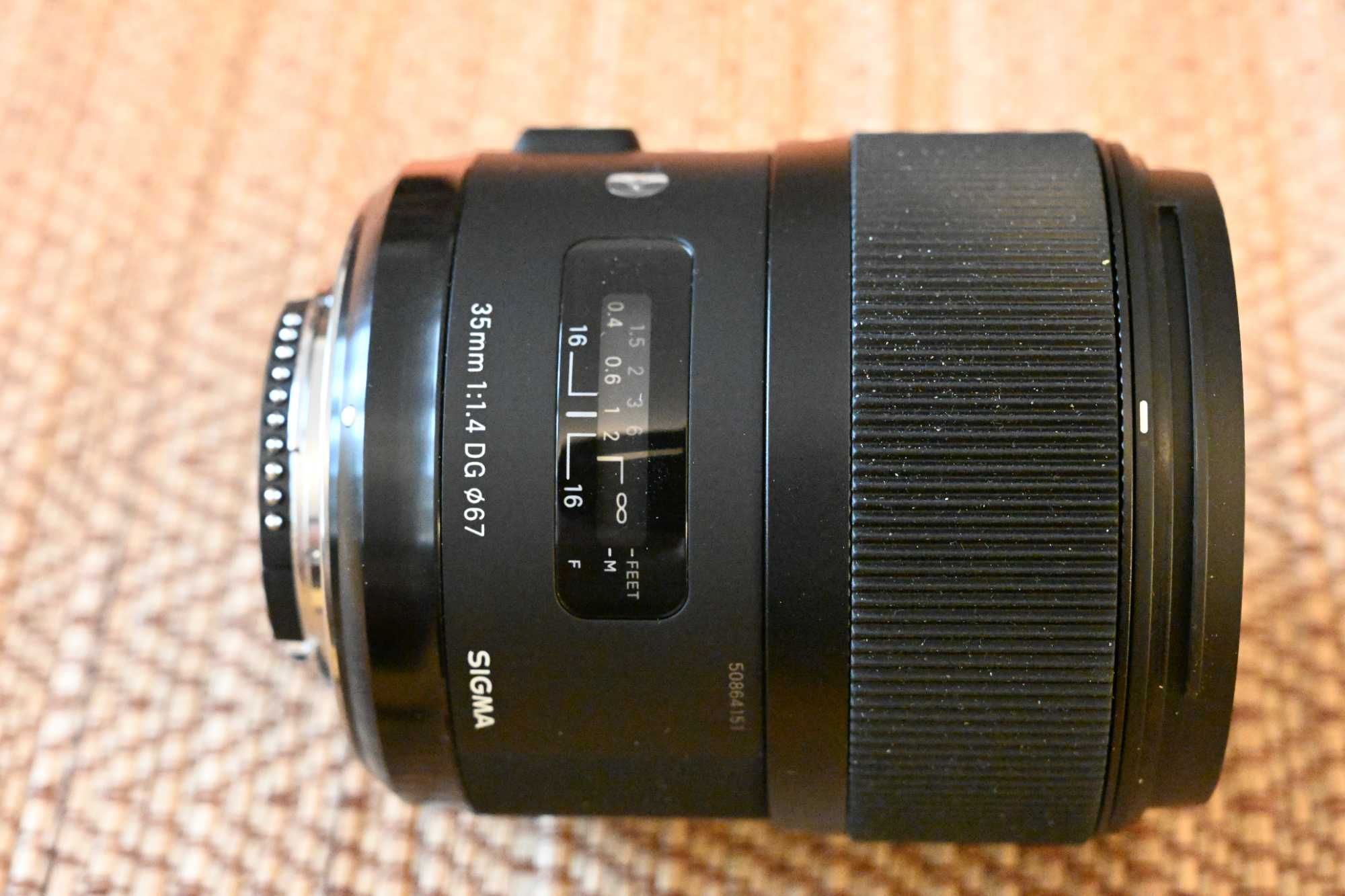 Sbiektyw  Sigma 35/1,4  stan idealny