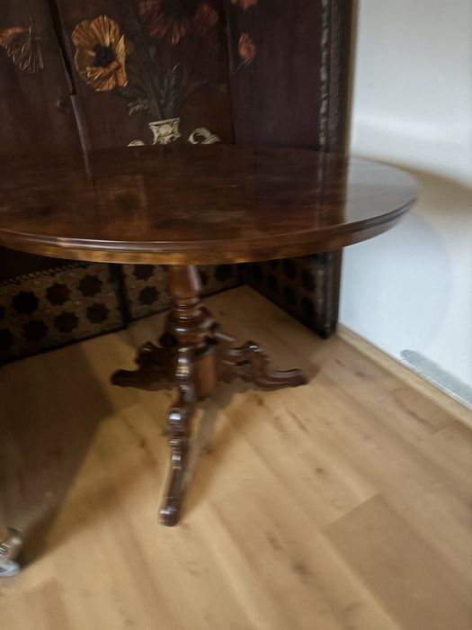 Sprzedam stół drewno antyk