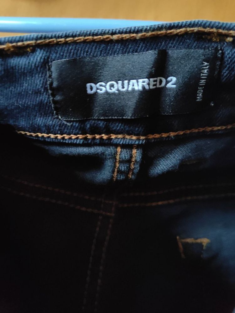 Джинси Dsquared2