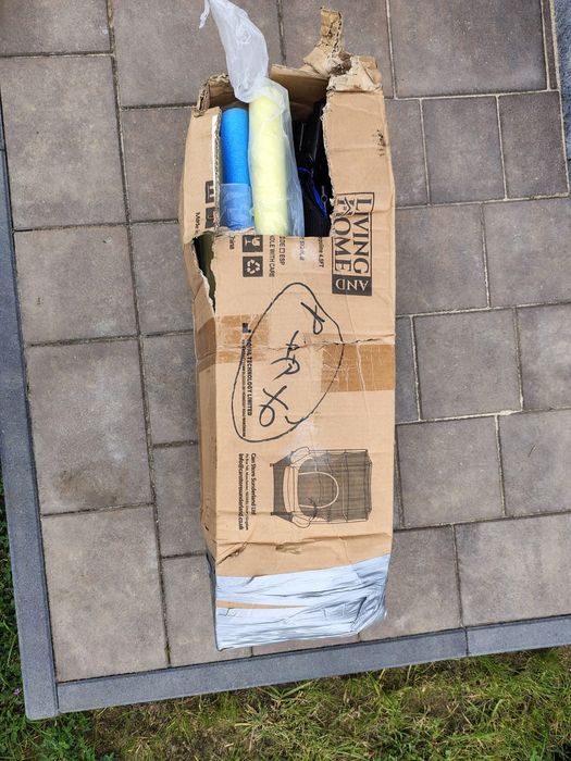 Trampolina ogrodowa dla małych dzieci - 130-140cm. Nie używana.