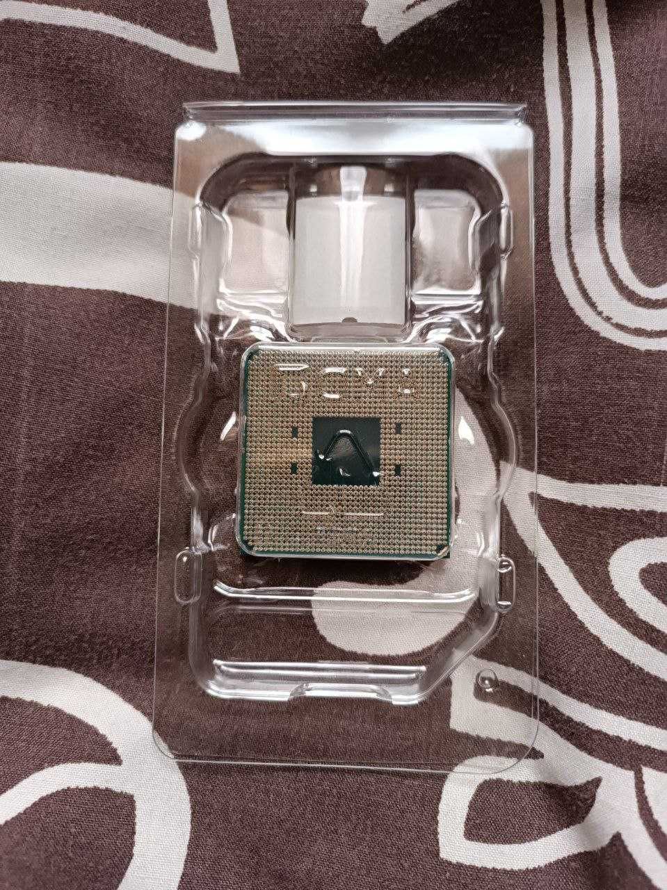 Процесор AMD Ryzen 5 5600X