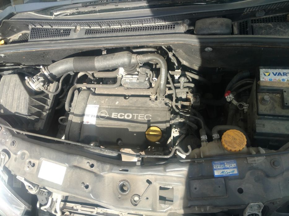 Запчастини до Opel Meriva
