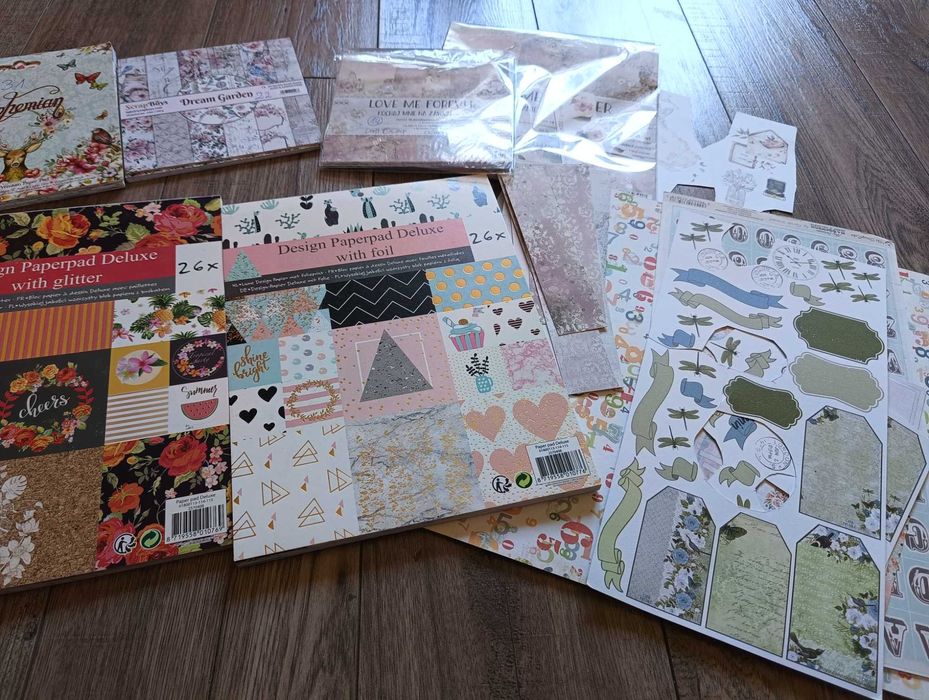 Papiery do scrapbookingu