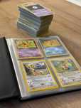 Karty Pokemon stare