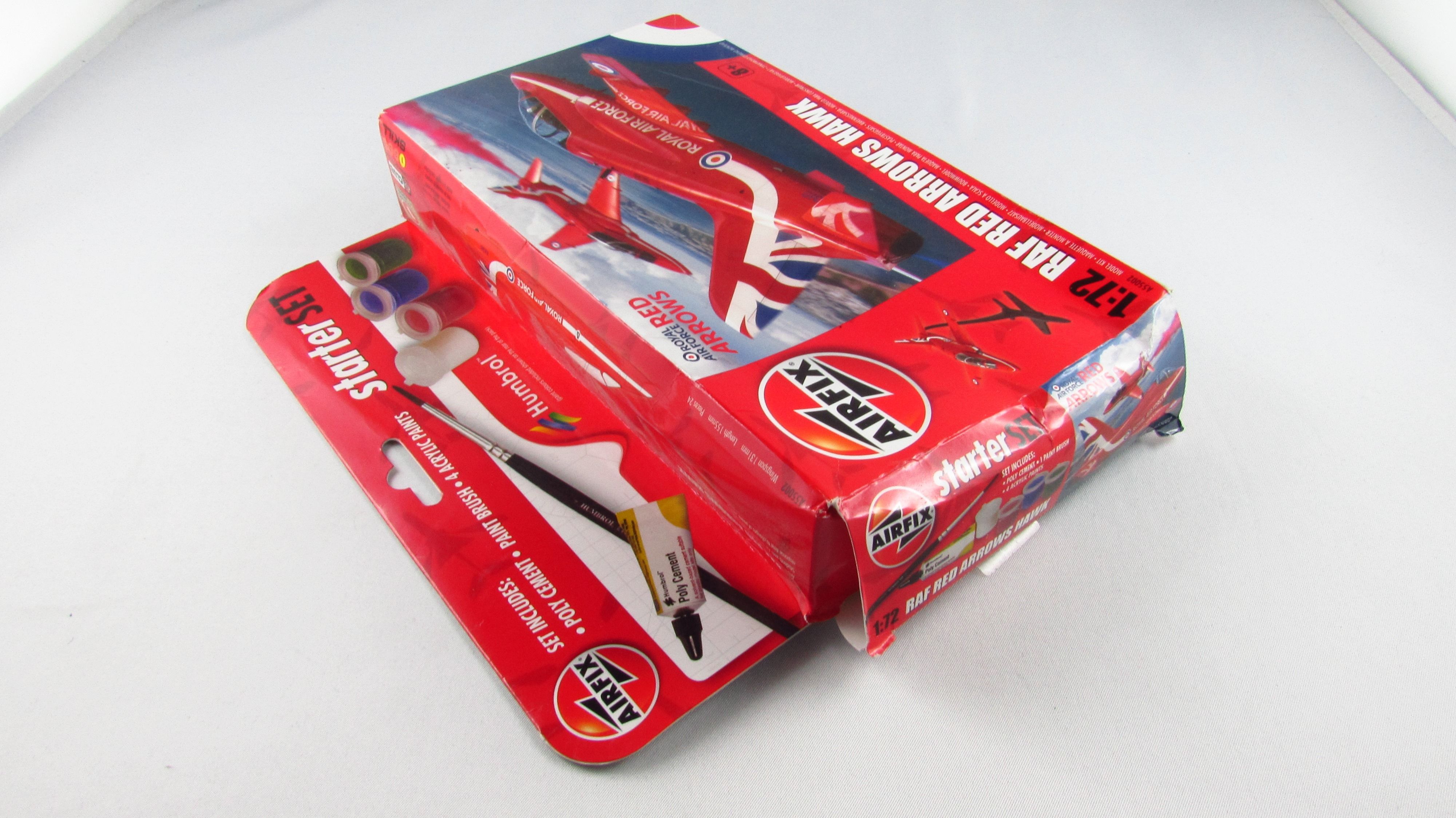 AIRFIX - RAF Red Arrows Hawk - Samolot Odrzutowiec Model - 1:72