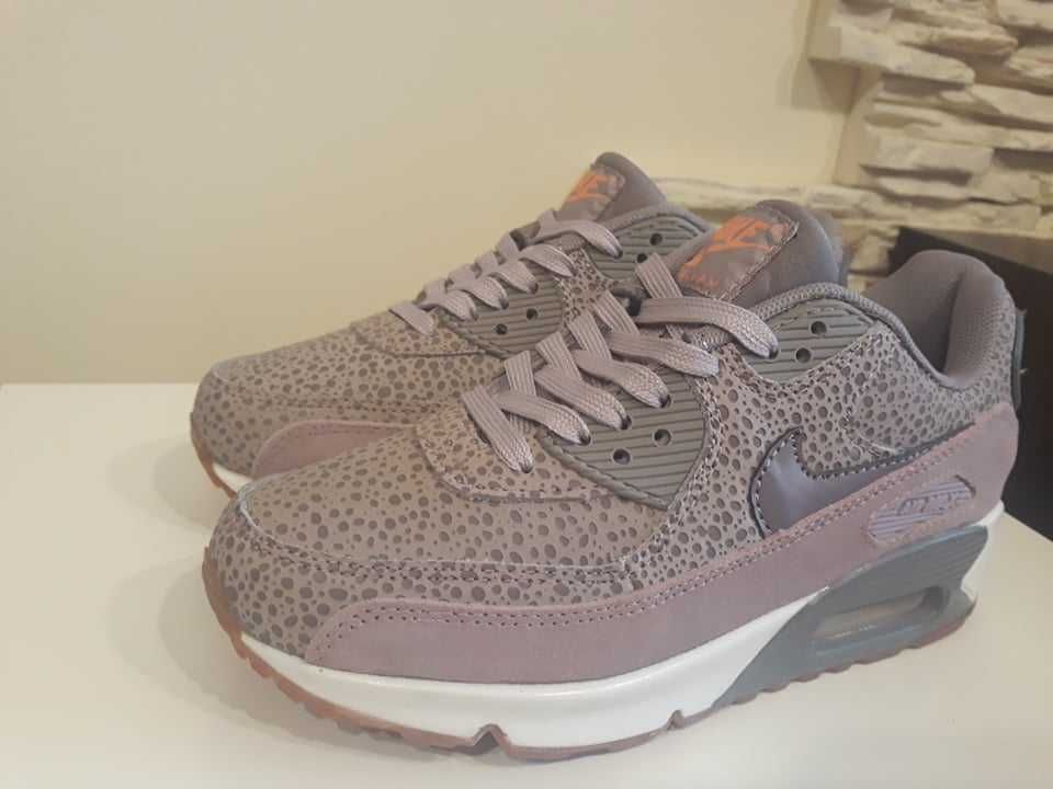 Nike WMNS Air Max 90 Premium rozm.37,5cm(dł.wkł.23cm)