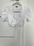 Crop top letni z wiazaniem bufki
