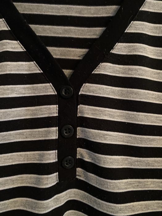 Bluzka czarna w szare paski r. XS/S
