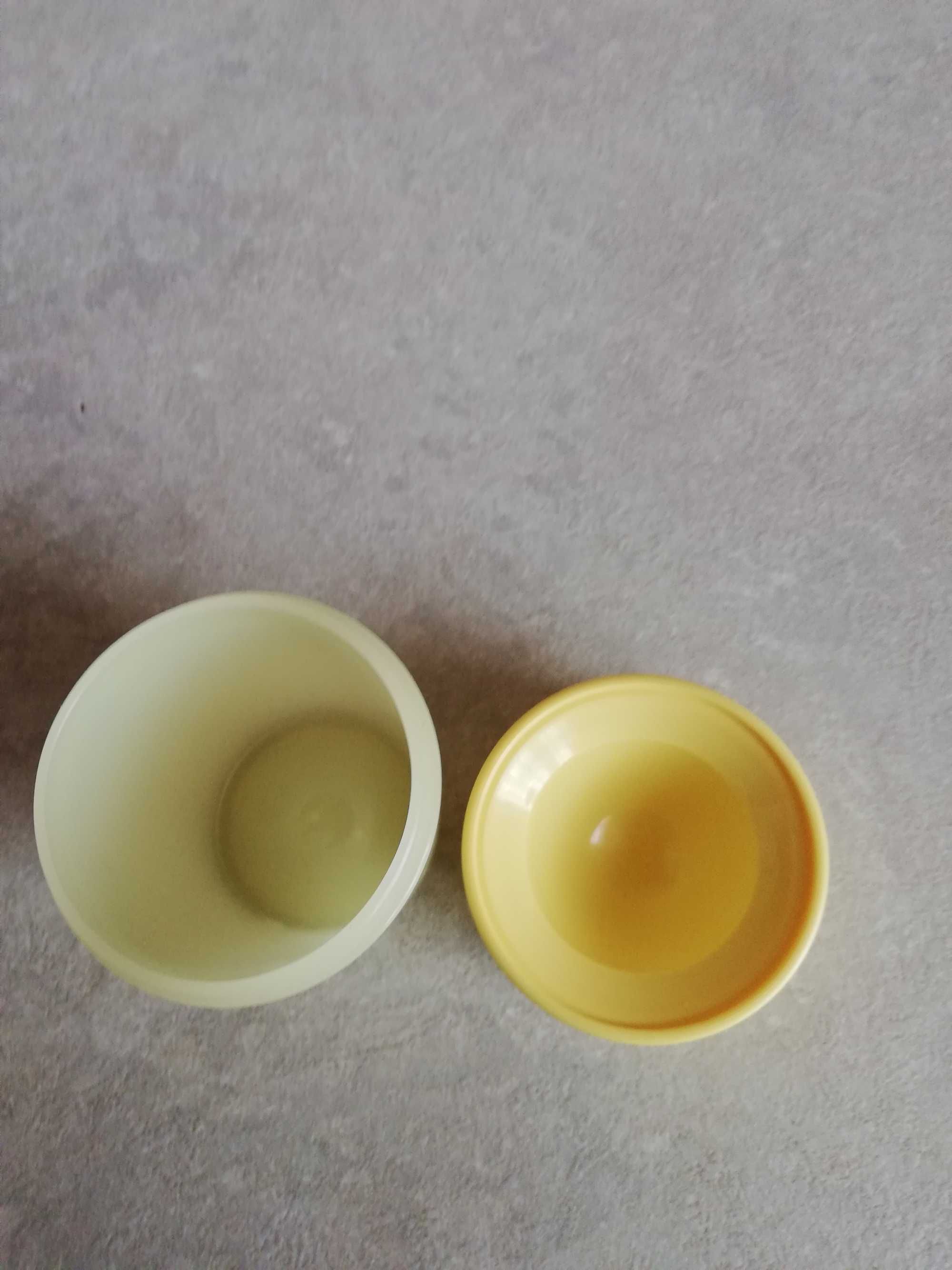 Tupperware pojemnik na jajko