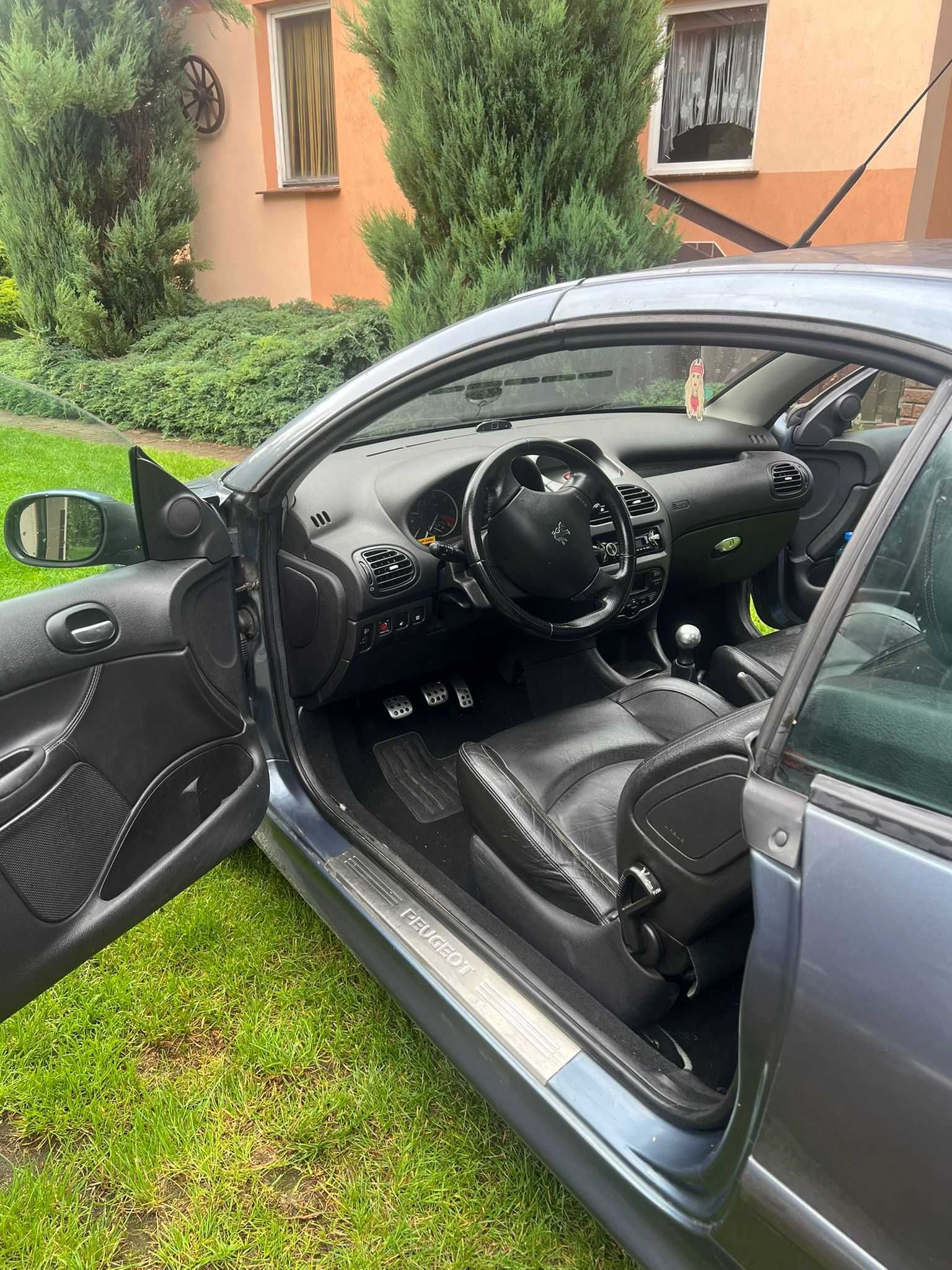 Peugeot 206CC 2005r. 1.6 diesel