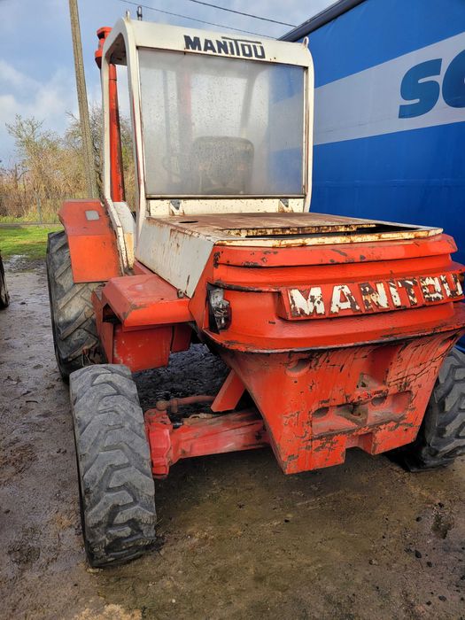 Wózek widłowy manitou MC426CP 4x4