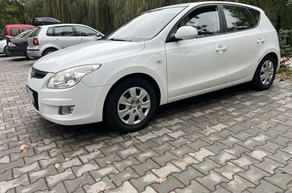 Hyundai i30.