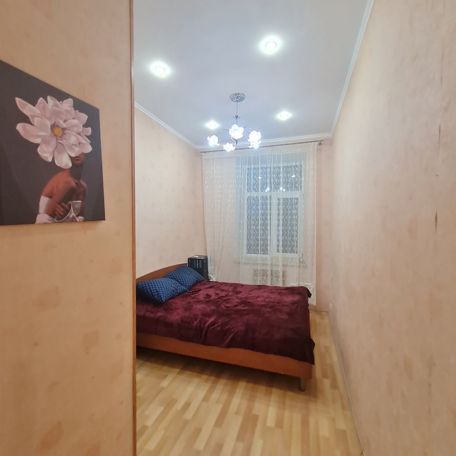 Продаж 3 кімнатна квартира з ремонтом сертифікат