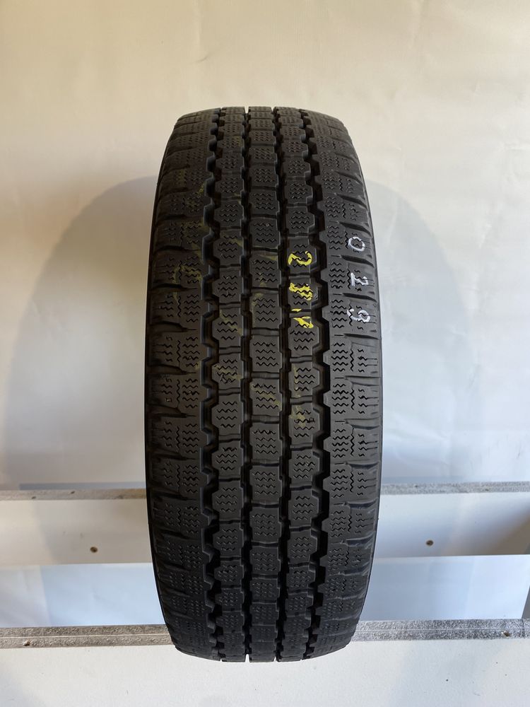 Opona pojedyncza 215/65/16 C Bridgestone Blizzak 8,7 mm