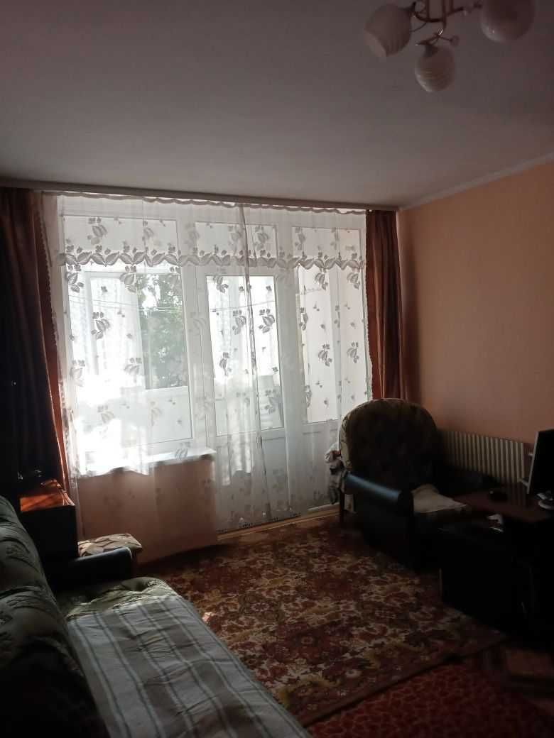 Продаж 1 кім квартири біля парку