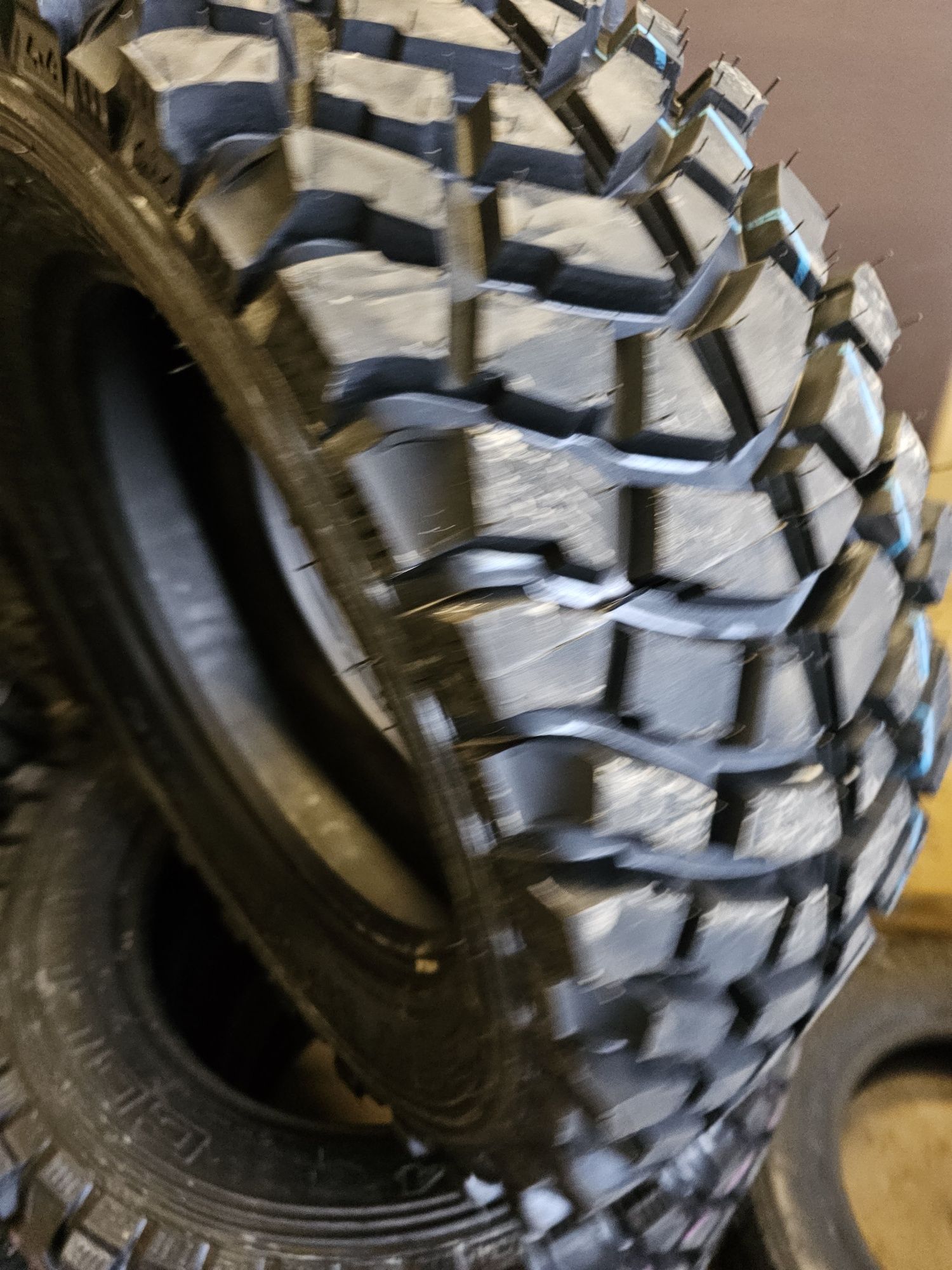 Opony Terenowe 265/75 R16 Greenland MT 4x4 Wzór Yokohama Geolandar MT