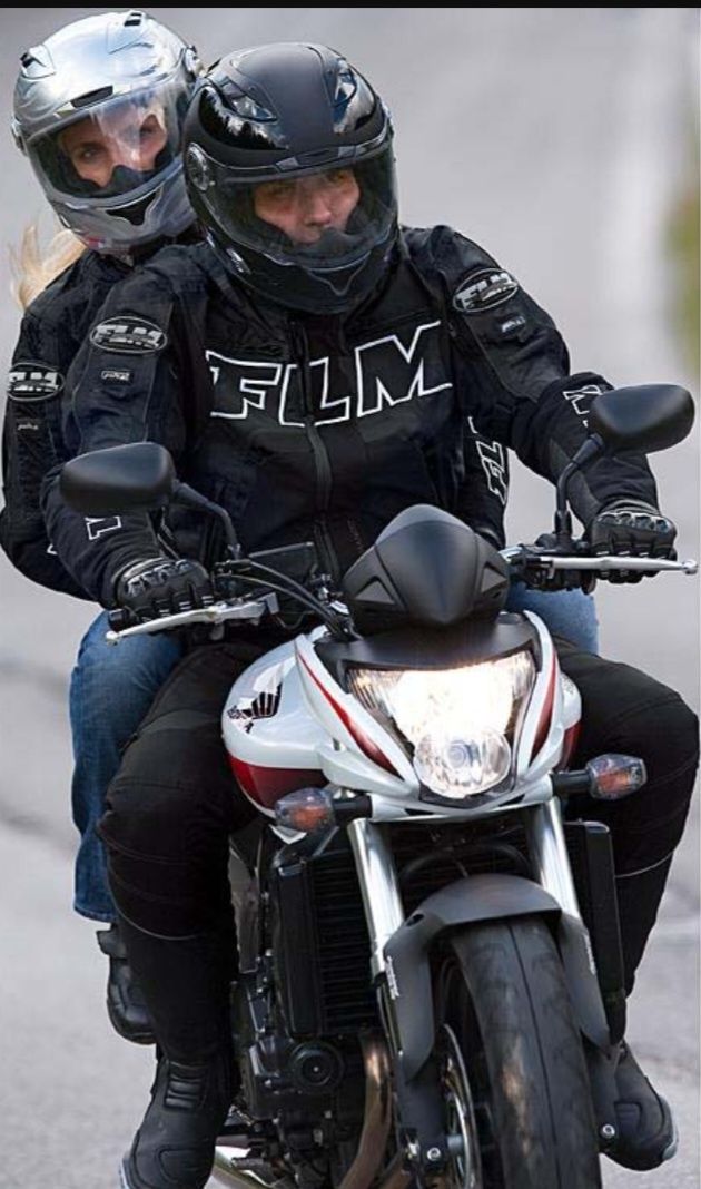 Мотокуртка FLM Sports.