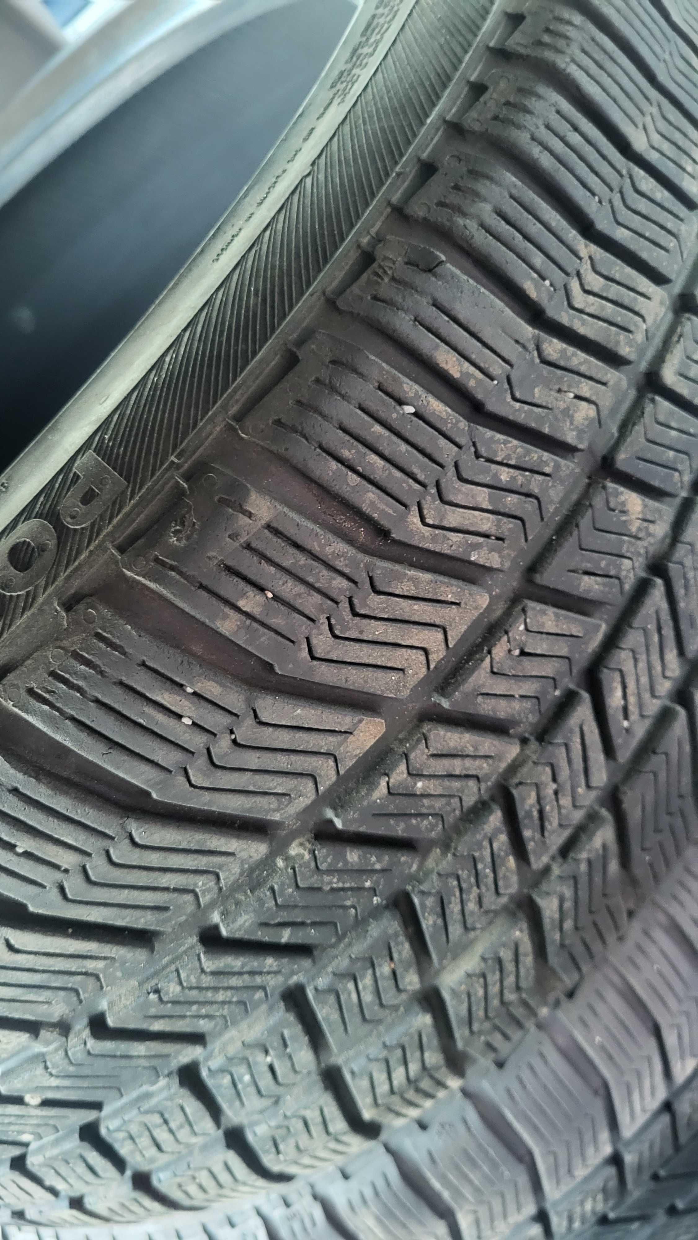 Opony 225/45/R17