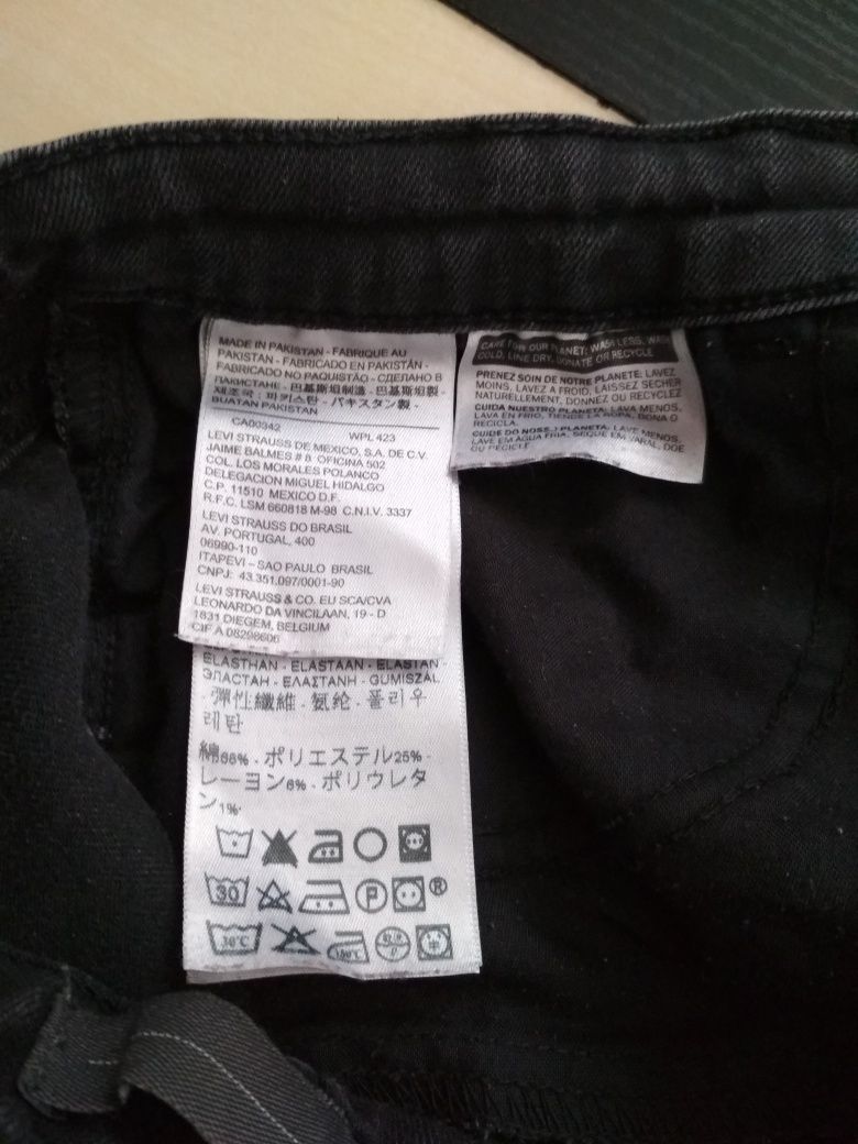 Levi's skinny jeans spodnie jeansowe dżinsy W28 L30