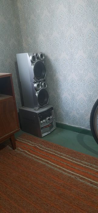 Музыкальный центр