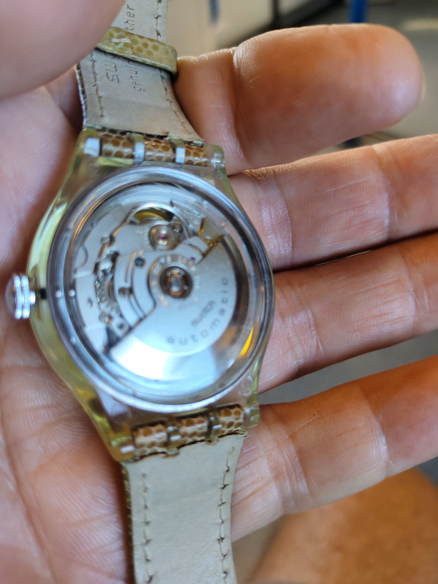 Relógio automático Swatch clássico de coleção