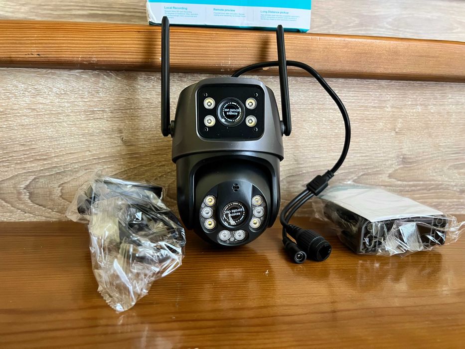 ТОР  вулична подвійна wi fi камера. Поворотна камера