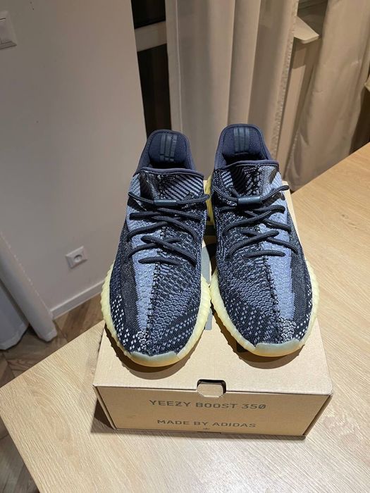 adidas Yeezy boost 350 v2 carbon 45 white black onyx beluga bone 500