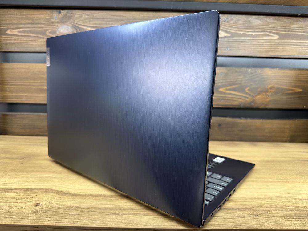 Lenovo Ideapad 3 15,6” Touch i3-10110u/12GB DDR4/256Gb SSD/15%