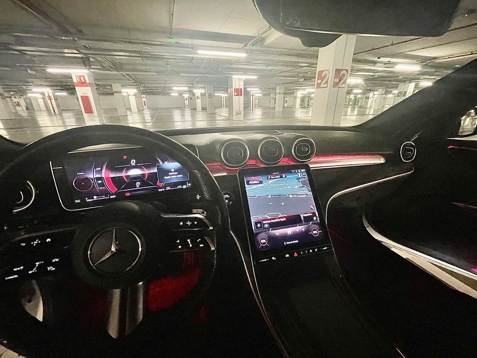 Mercedes-Benz C220 d AMG Line – 2022 (95.000 km)