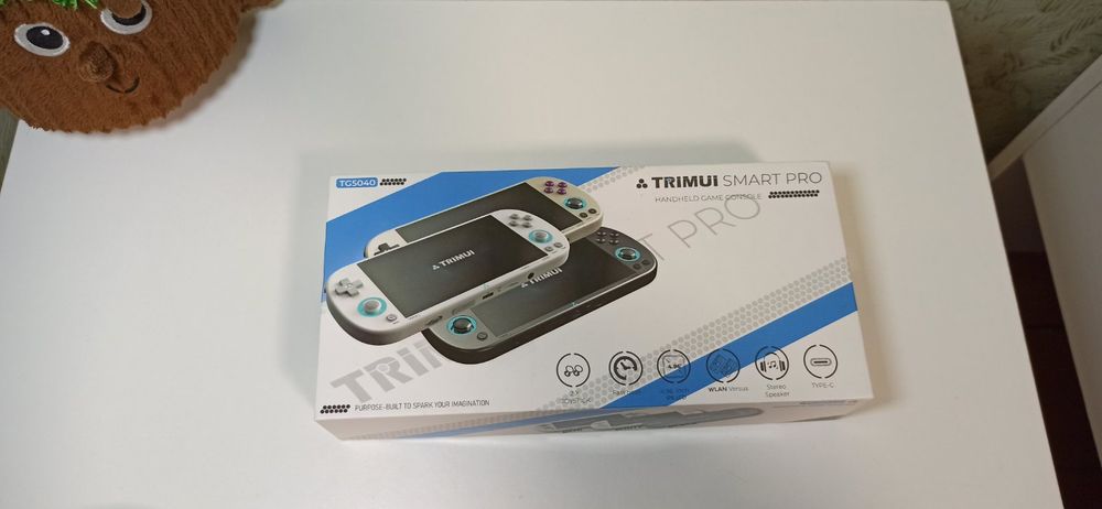 Приставка ігрова консоль TRIMUI Smart Pro 128 ГБ (PlayStation PSP, Seg