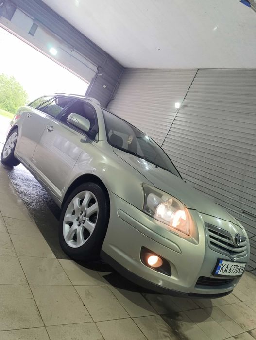 Toyota Avensis 2.4 АКПП