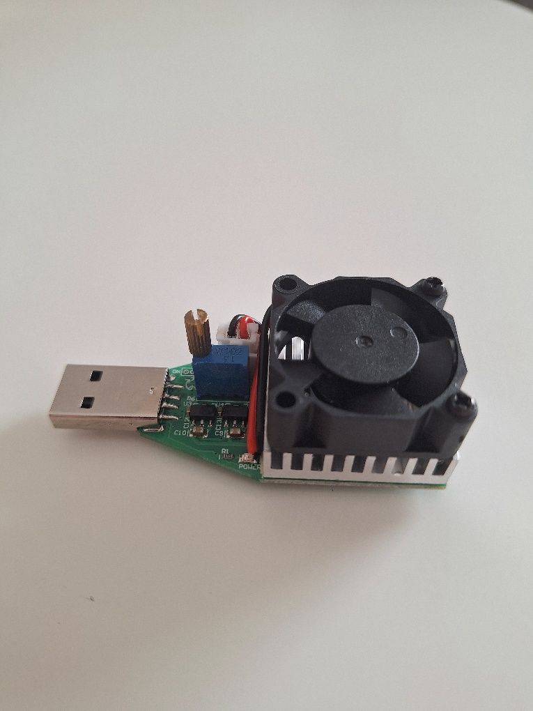 Elektroniczne obciążenie portu USB