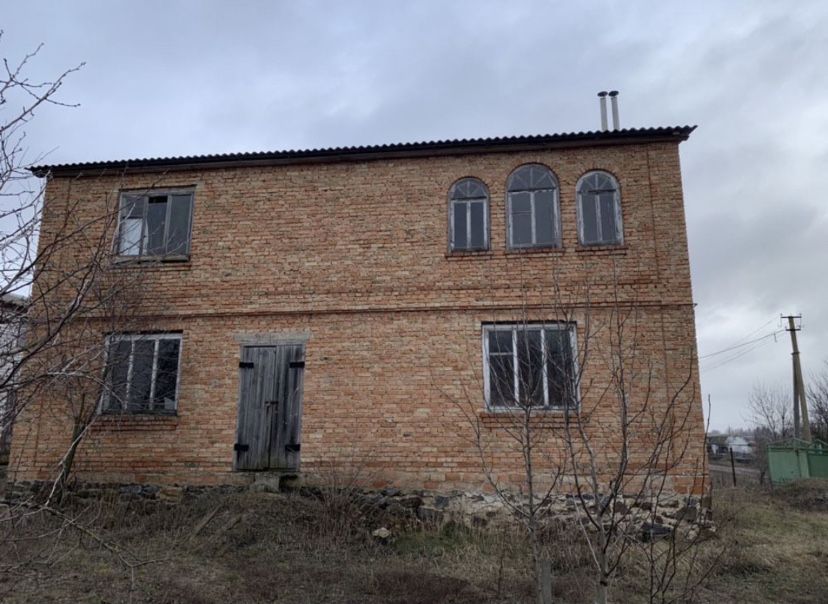 Продаж будинку 2 поверхи. 300кв.м