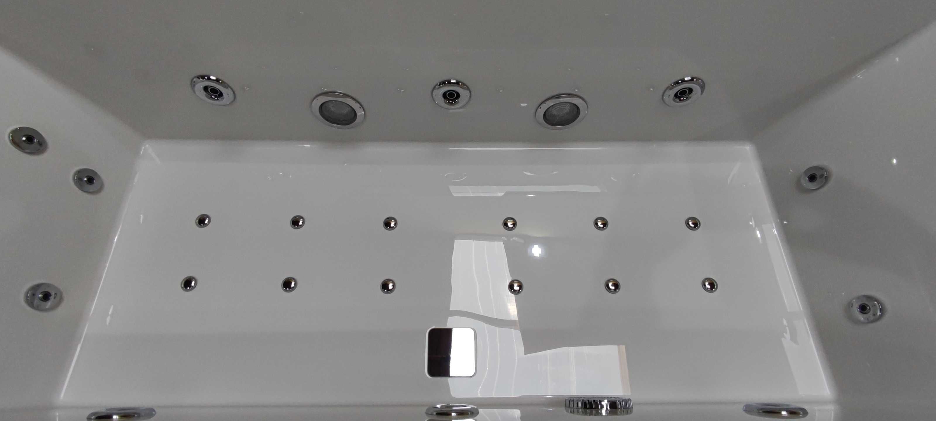 Wanna Villeroy&Boch Squaro 180x80 z hydromasażem