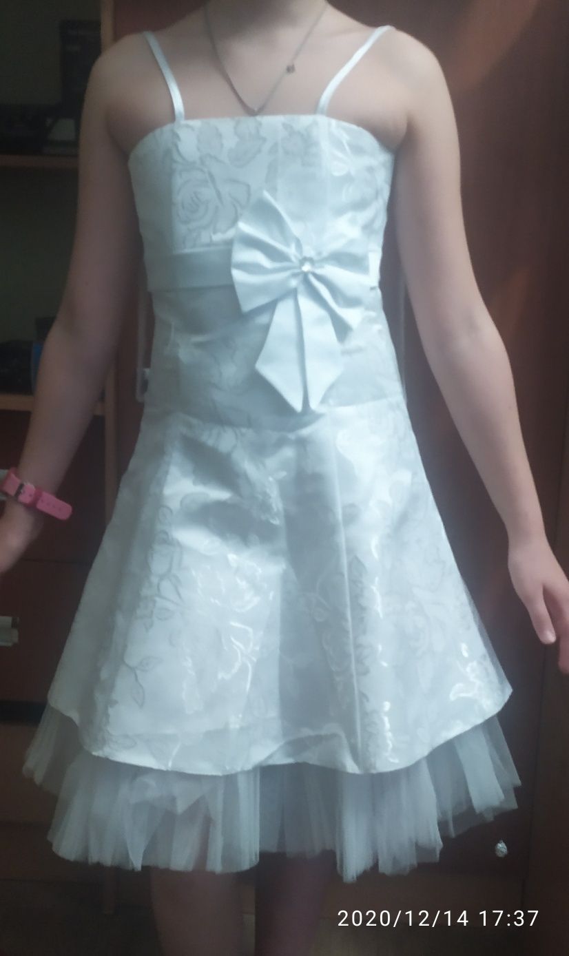 Белое Нарядное платье с болеро