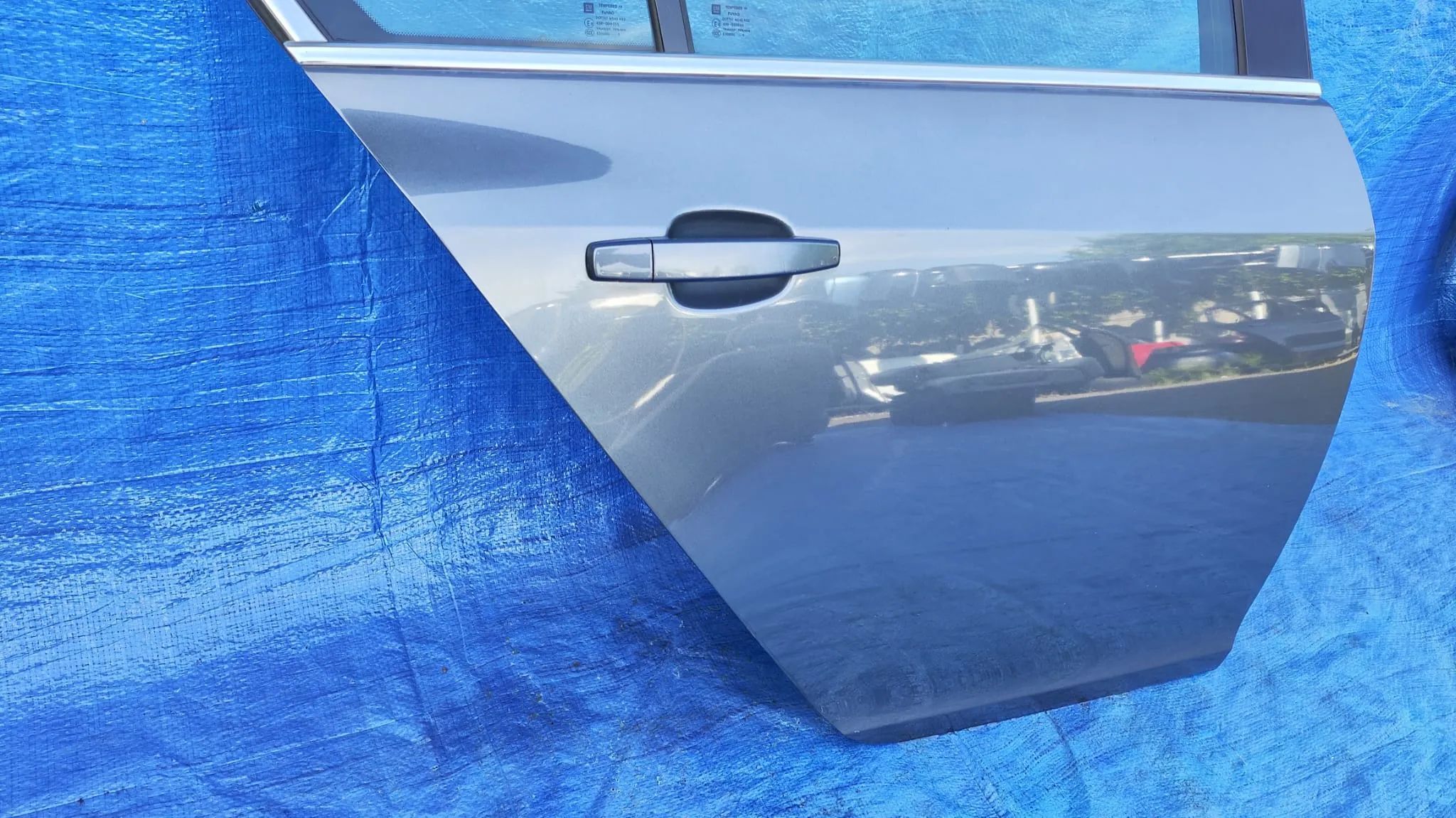 DRZWI PRAWY TYŁ TYLNE KOMPLETNE Z177 OPEL INSIGNIA A HATCHBACK SEDAN