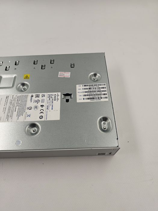 Мережевий комутатор Cisco C1000-8T-2G-L (2256)