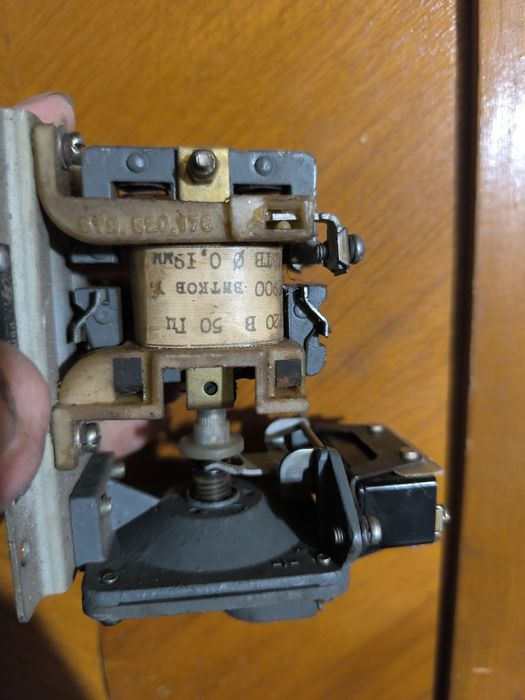 Реле времени пневматический