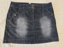 Spódniczka w kolorze grafitowym krótka jeans