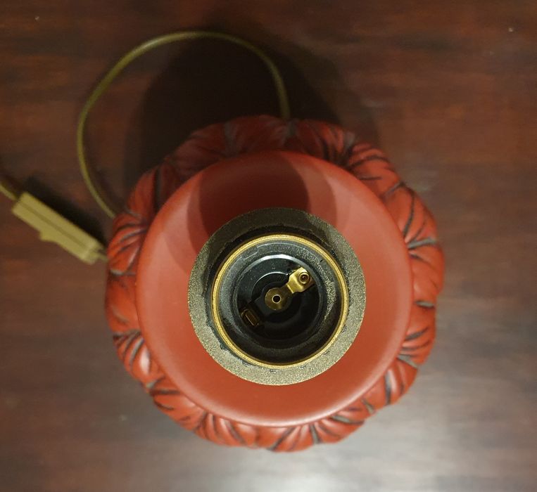 Lampa ceramiczna czerwona 26 cm
