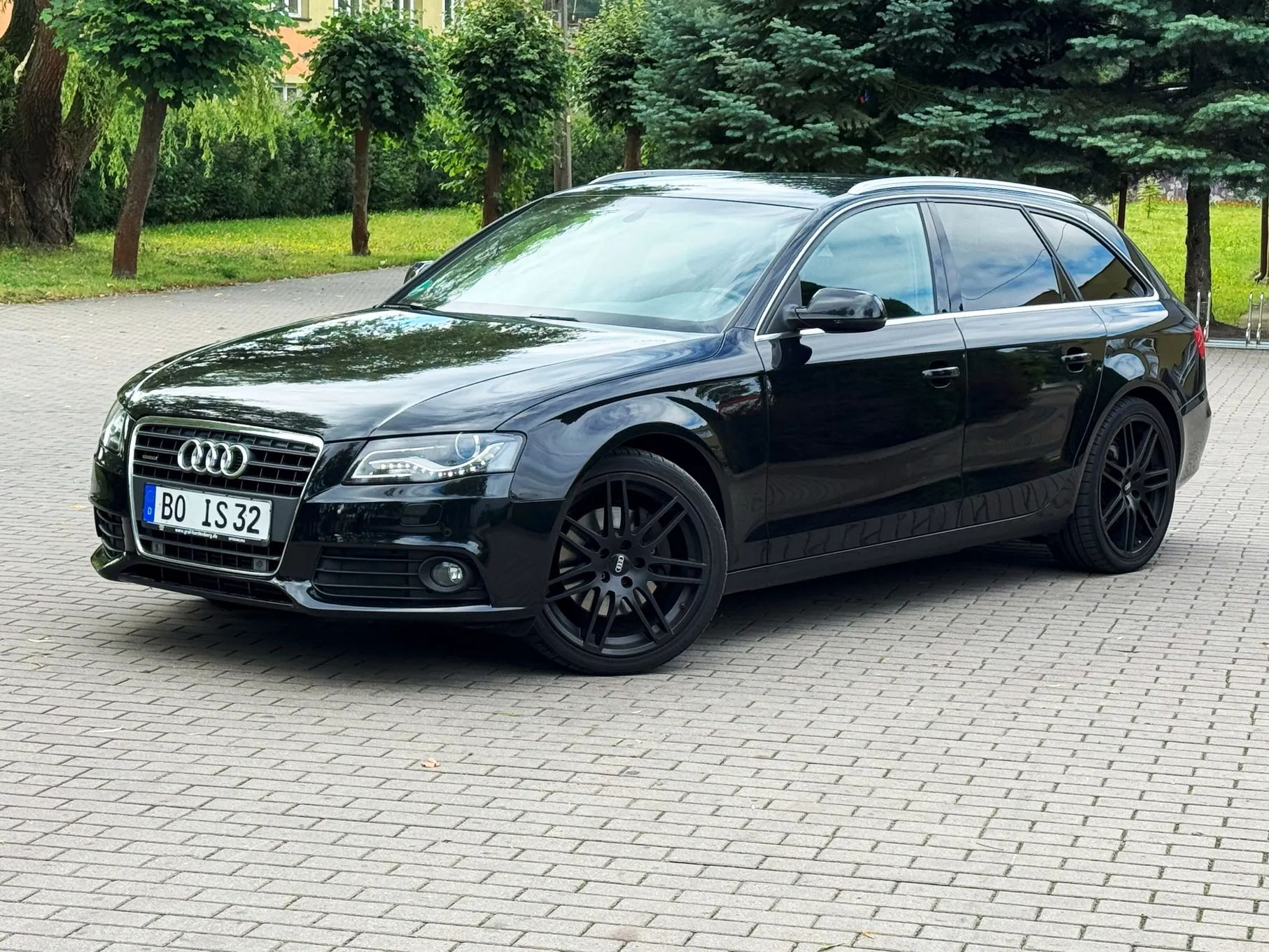Audi A4 Quattro * Automat * Benzyna * Xenon * Półskory * Czarny sufit * 211PS