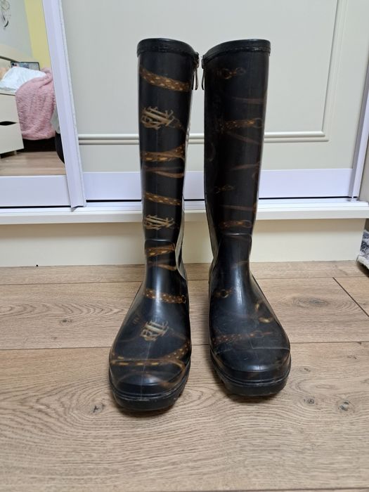 Жіночі сапоги, чоботи,  резинові